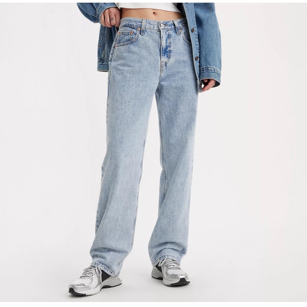 Levi's Low Pro Women's Straight Jeans